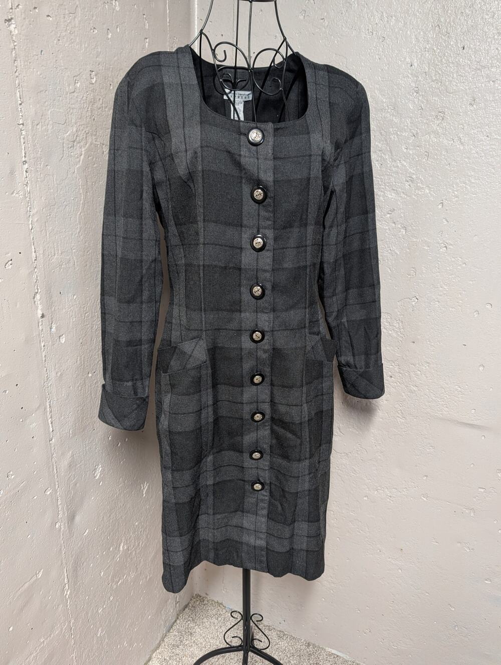 Vintage Express Charcoal Plaid Button Front Midi Dress 80s/90s career.